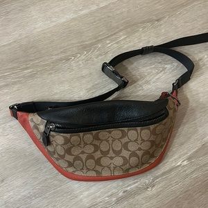 Coach Leather Fanny/Crossbody with Metal Buckle